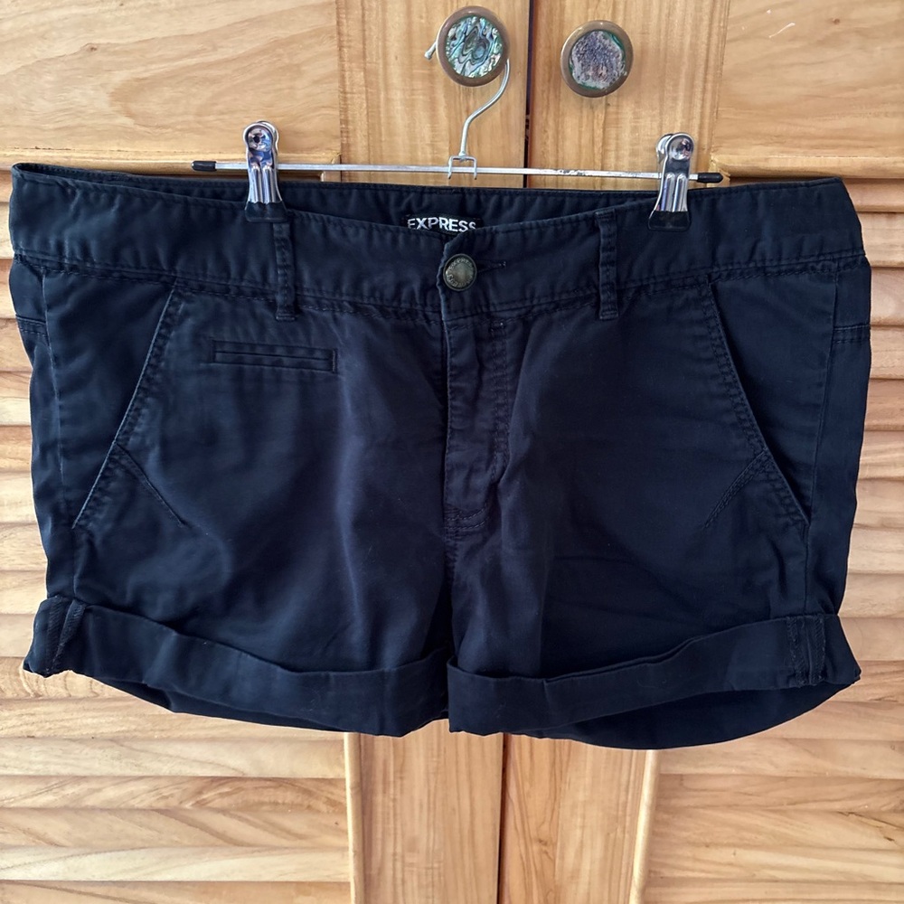 Express Black Rolled-Hem Shorts